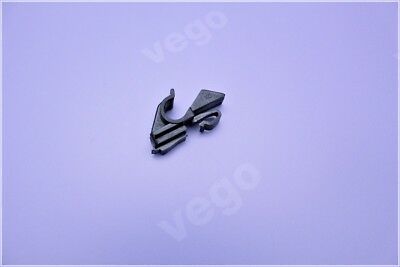 ORIGINAL VEGO HUTABLAGE HALTER HALTERUNG CLIP RECHTS 71719952